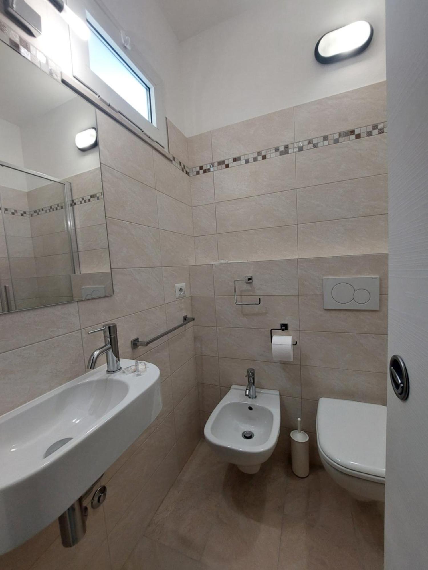 Hotel Villa Aurora Беллария-Иджеа-Марина Экстерьер фото