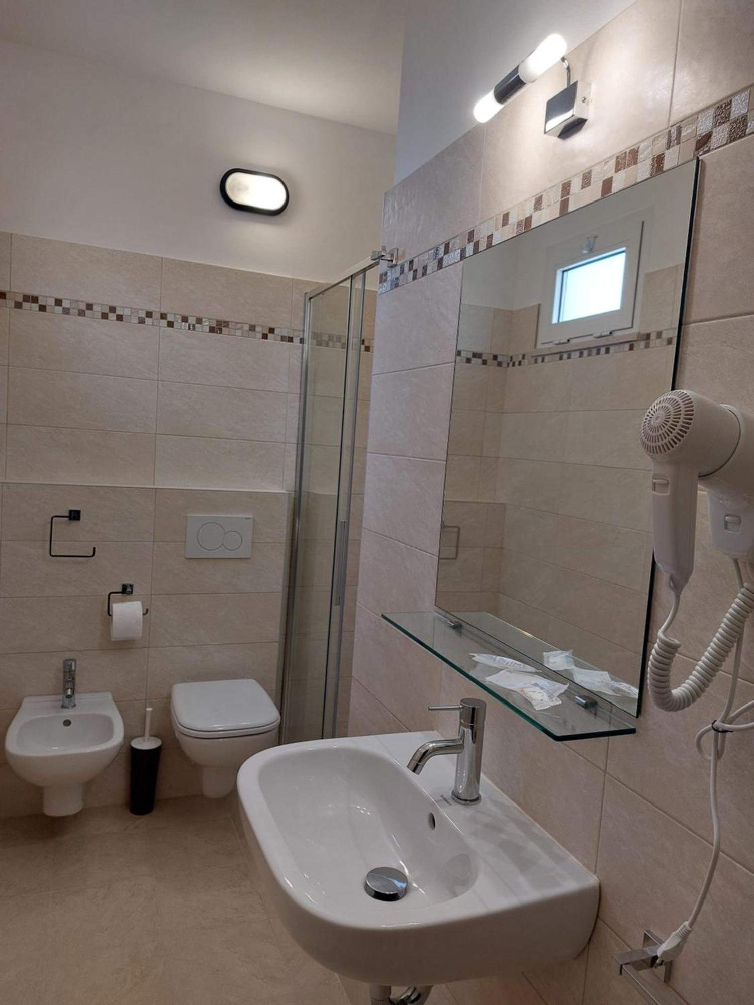 Hotel Villa Aurora Беллария-Иджеа-Марина Экстерьер фото