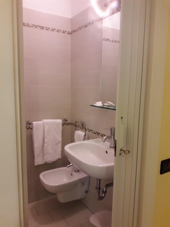 Hotel Villa Aurora Беллария-Иджеа-Марина Экстерьер фото